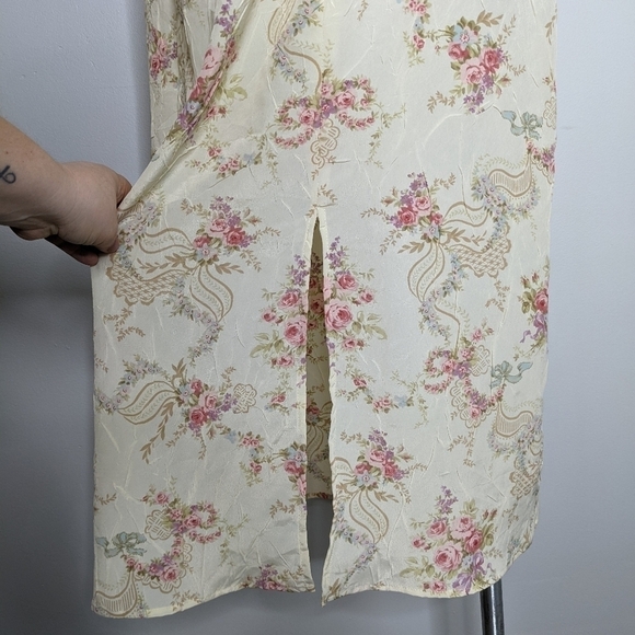 ✨3/$15 Vintage R&K Originals crinkle fabric floral maxi dress 12 - Picture 5 of 8